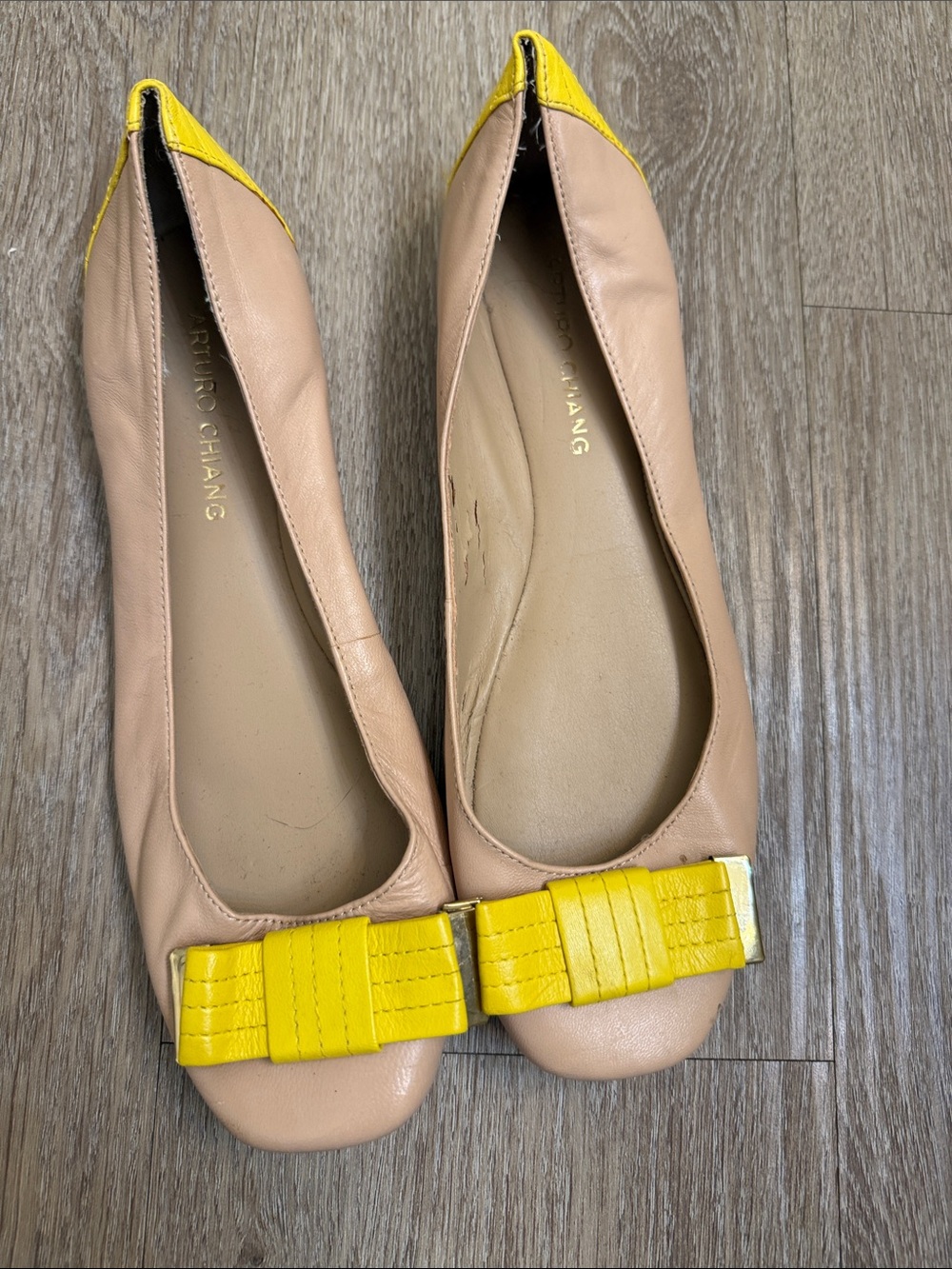 Arturo Chiang Nude Leather Ballet Flats with Yellow Bow Accent